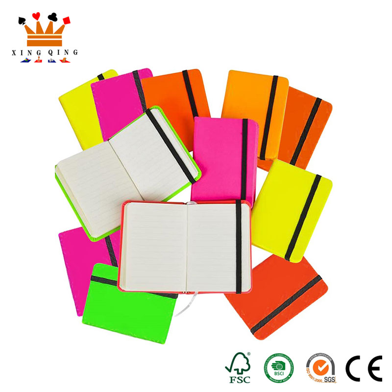 इलेक्ट्रॉनिक नोटबुक की तुलना में पेपर नोटबुक के क्या फायदे हैं?